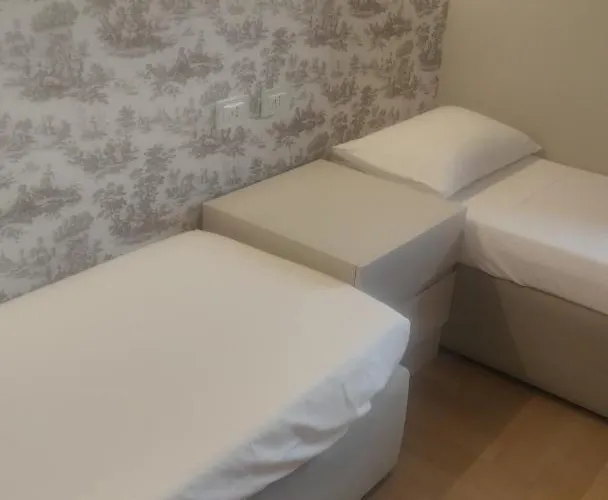Ottoboni 2a Luxury Penthouse Apartment *