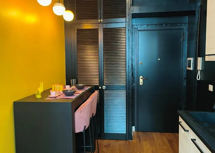 Διαμέρισμα Designed 2 In Urban With Ac, Wifi And Subway *