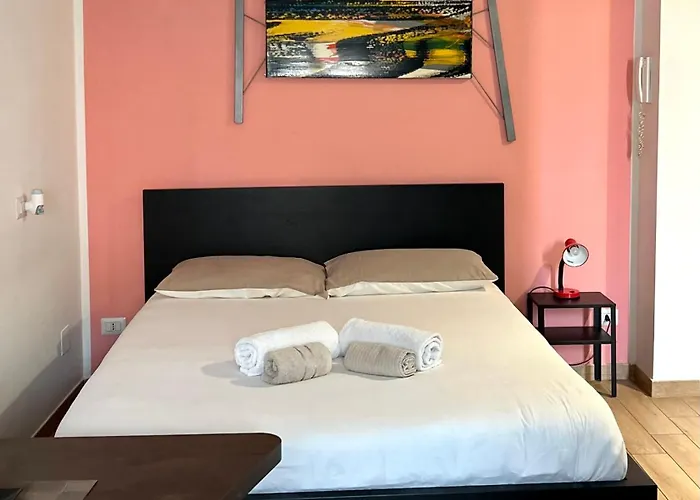 Apartament Fully Equipped Design In San Siro