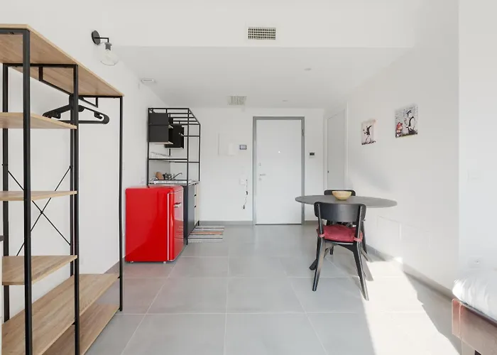 Guesthost - Udine M2 - Bright And Cozy Appartement *
