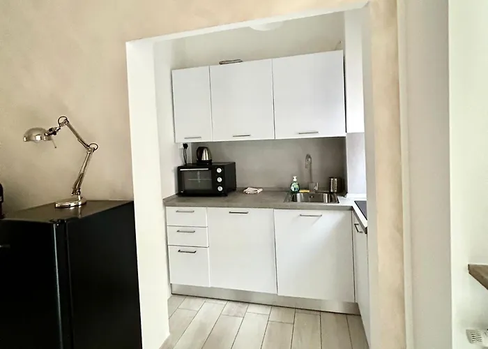 Lovely 2 With Small Garden Milaan