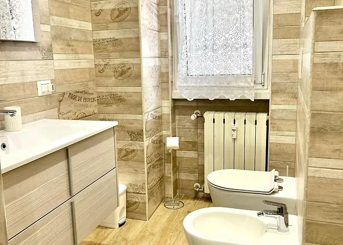 Appartement Lovely 2 With Small Garden *