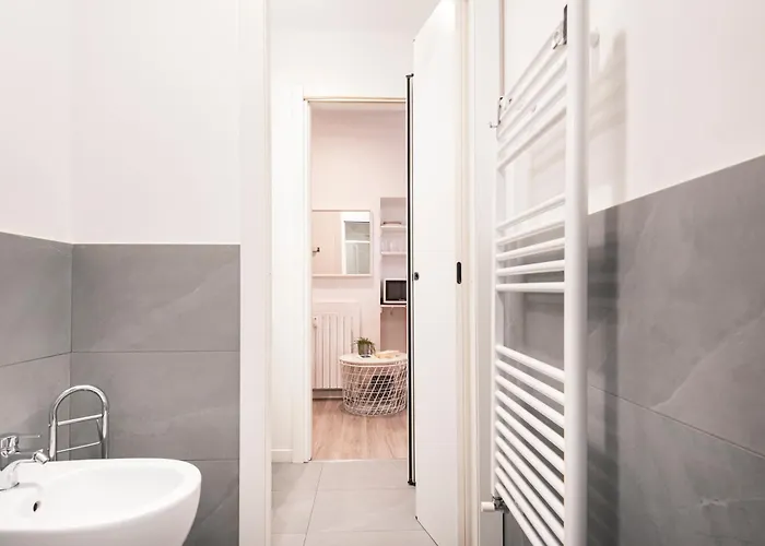 Easylife - - Tadino 17 - Porta Venezia Apartmán *