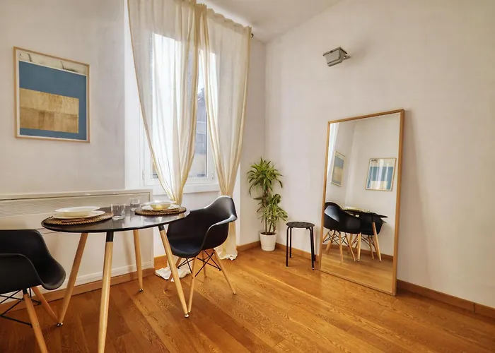 Hostmate - - Corso Xxii Marzo *