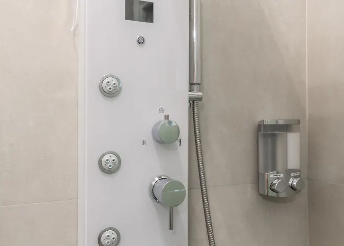 Apartmán Ourjoy & Skyjoy Units - Via M Gioia, 47 - Wifi, 1 Private Parking, Station,