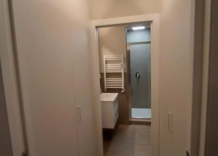 Be-c0 Luxury & Family * Milánó