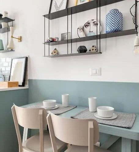 New Elegant Flat 3 Min From Station. 아파트