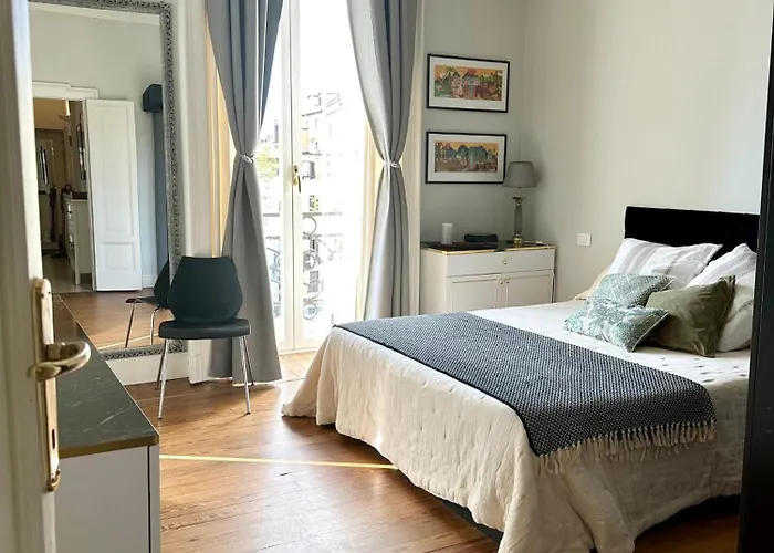 Ampio E Luminoso Bilocale Nel Centro Di