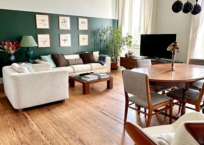 Lägenhet Ampio E Luminoso Bilocale Nel Centro Di *