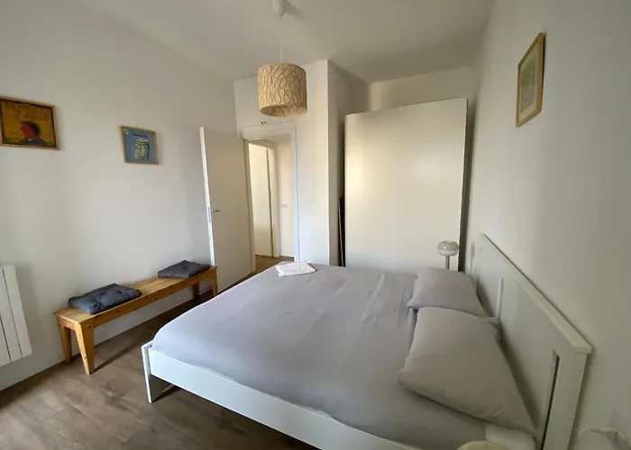 Daniela's Spazioso Ai Navigli Apartmán