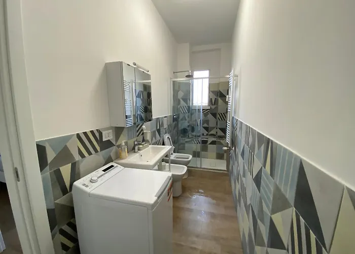 Daniela's Spazioso Ai Navigli *