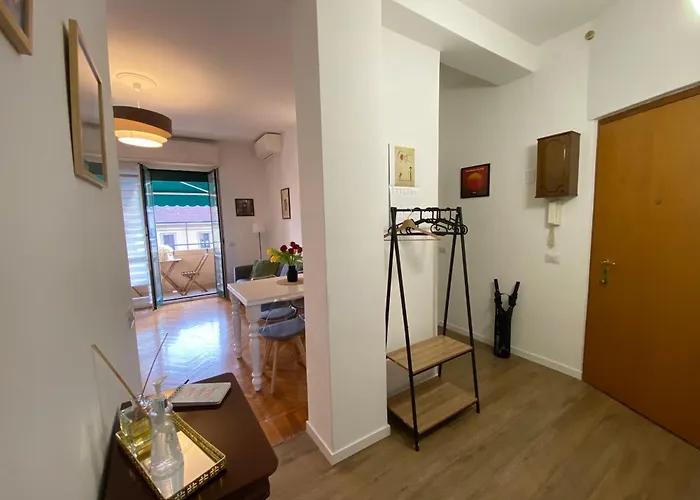 Apartament Daniela's Spazioso Ai Navigli Mediolan
