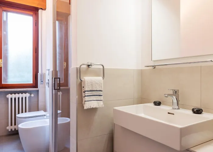 Frassini Flexyrent Apt. Aircon * Milano