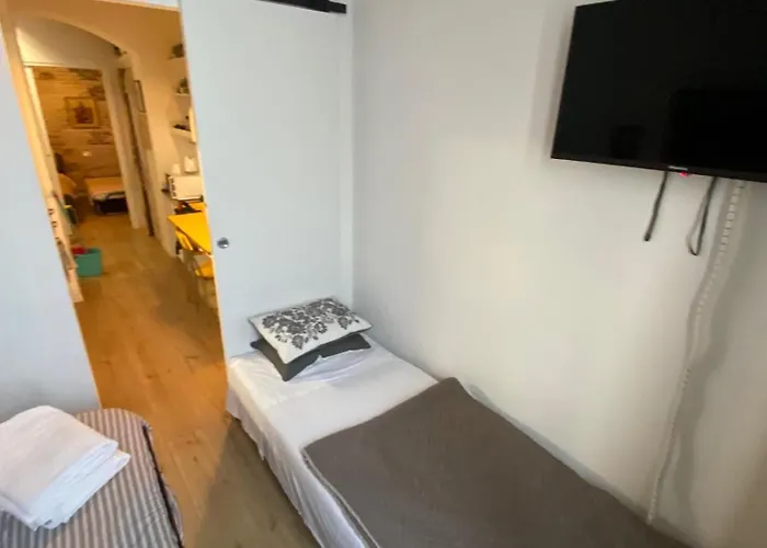 30 San Gottardo House