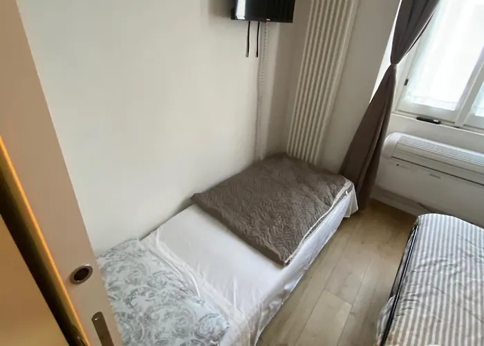 30 San Gottardo House