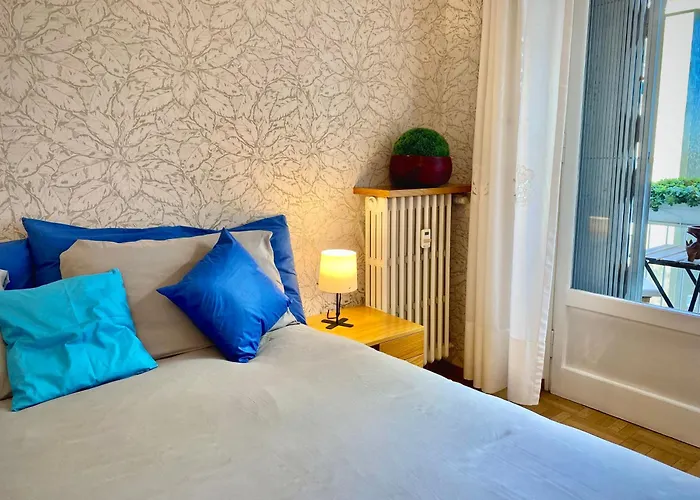 Stanza Cristina E Patrizia Fiere E Moda M4 California Self-check-in בית הארחה