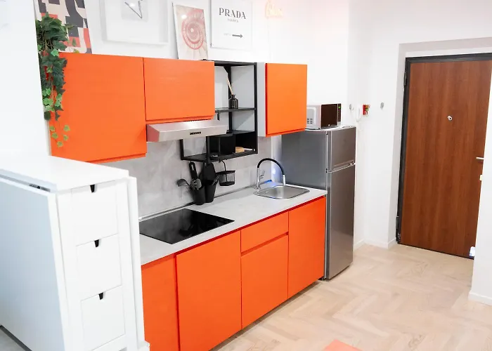 Vals6 - Glam In The Center Of -