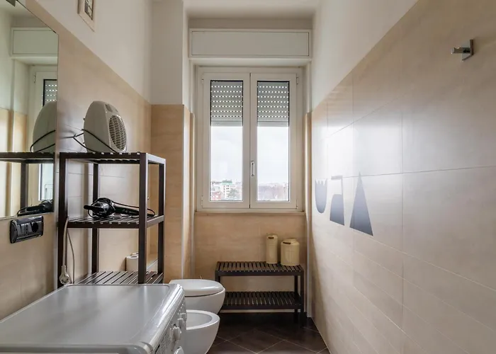 Panoramic Views, Location 아파트 *