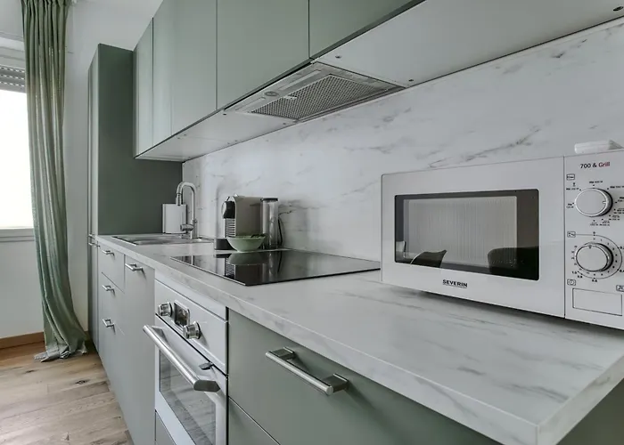 Zara - Station - 10' Duomo - San Siro Milano