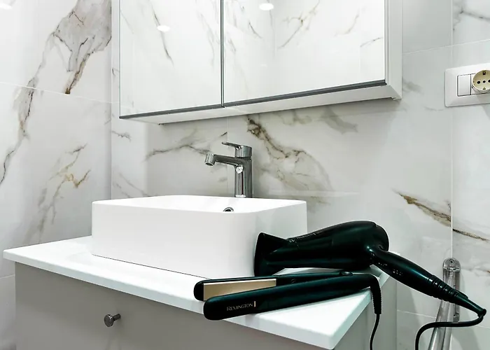 Zara - Station - 10' Duomo - San Siro Apartman *