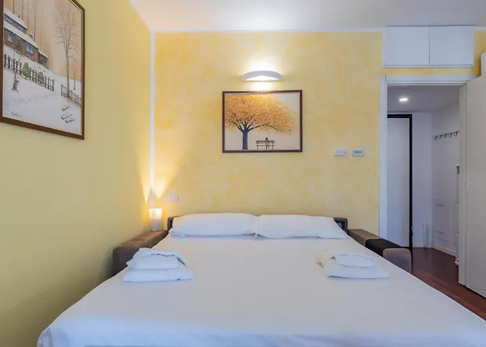 Xenia - Cozy 10 Min From Linate * Milán