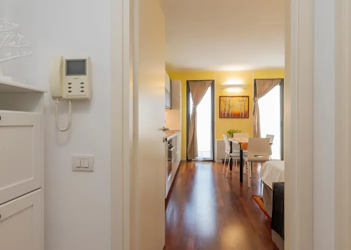 Appartamento Xenia - Cozy 10 Min From Linate *