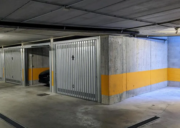 Mantega At Navigli - Pool And Garage