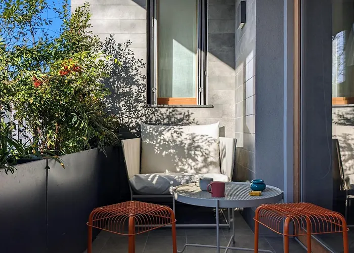 Mantega At Navigli - Pool And Garage Apartman