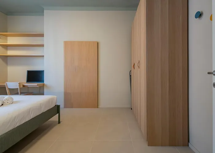 Ihost - Stendhal 49 *