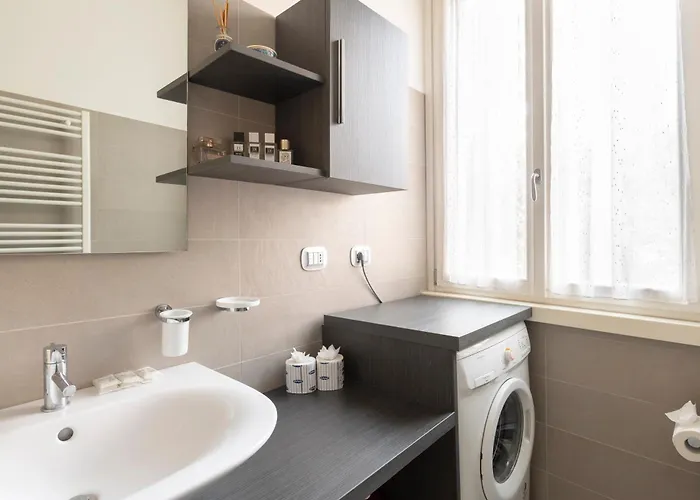 Adorable Centre, 2 Bd, 4 Guests *