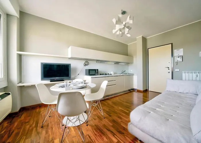 Station - Fashion Design Rooftop