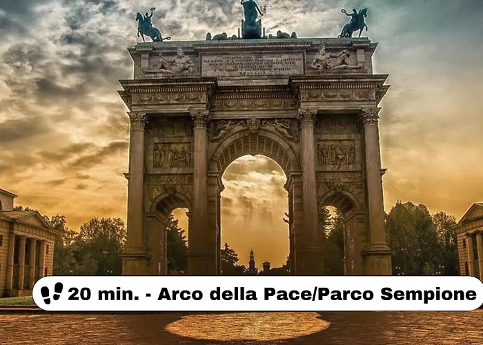 2 Bedroom - Buzzi Hospital, Sempione, Mico, 100mt Metrom5 Lägenhet *