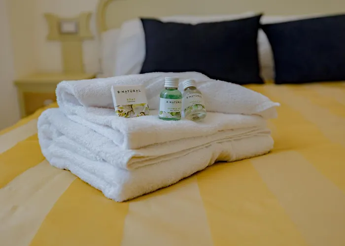 2 Bedroom - Buzzi Hospital, Sempione, Mico, 100mt Metrom5 公寓 *