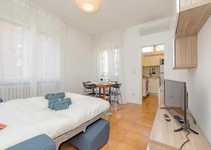 Niguarda Hospital M5 Lilla 10 Away Wifi Ac Apartmán