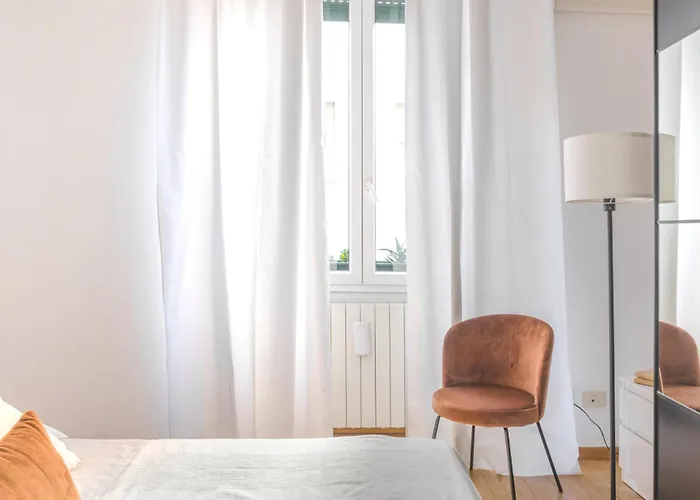 Casa Torchio A Pochi Passi Dal Duomo アパート ミラノ