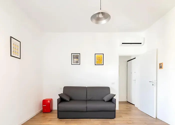 Santa Giulia - 15 Minutes From Centre Milan