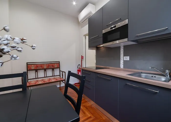 Intrho Duomo Modern With Hammam *