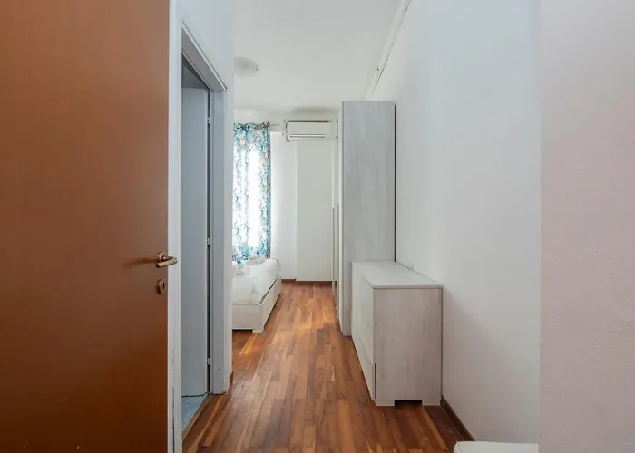 Ihost - Ornato 14 *