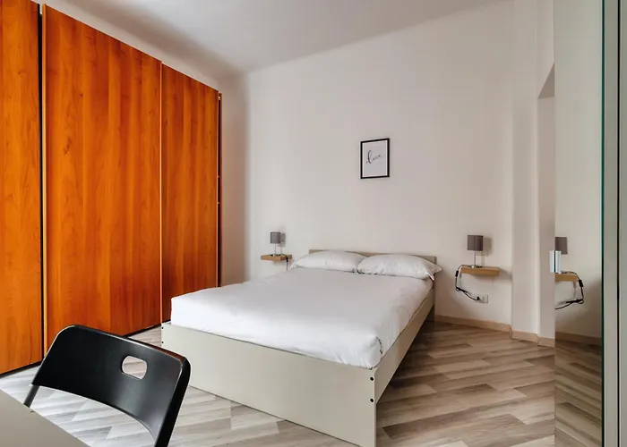 Joivy Stylish 2-bed Flat, Easy Access To Centre Milán