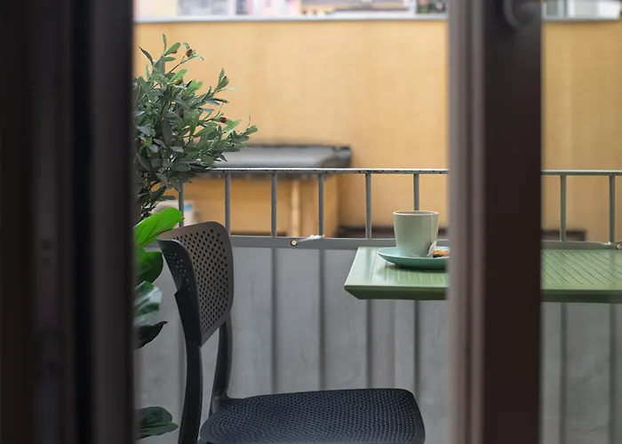 Pink Flamingo Balcony By Station