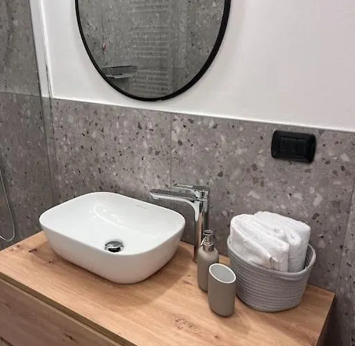 Aurora Rho Fiera Appartement *