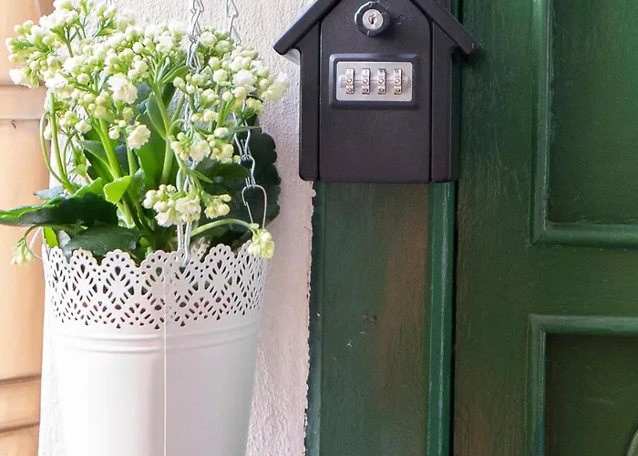 アパート Iconic House Navigli - Bilocale Moderno Ed Elegante