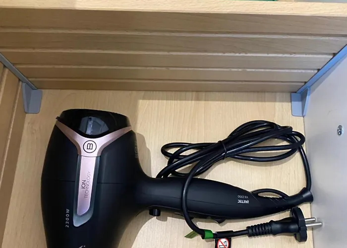 Iconic House Navigli - Bilocale Moderno Ed Elegante アパート