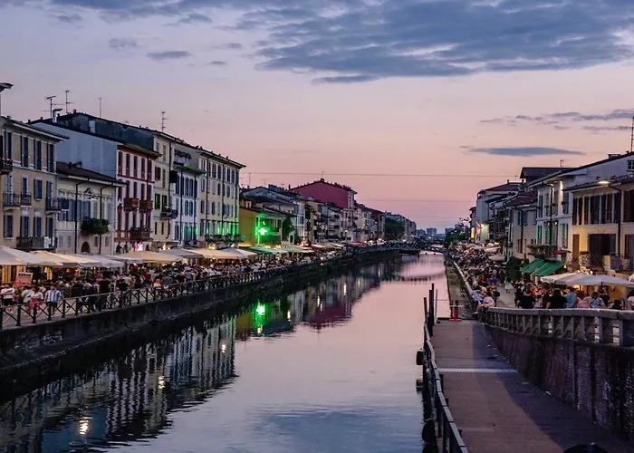 Iconic House Navigli - Bilocale Moderno Ed Elegante *