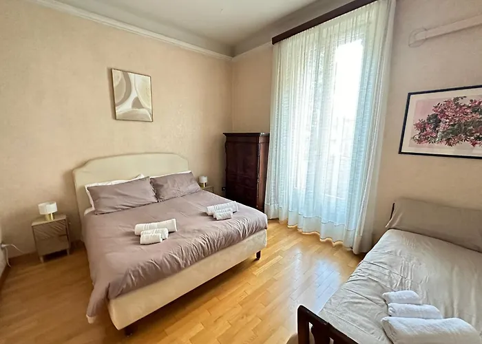 Elegant House Near Citta Studi Milan