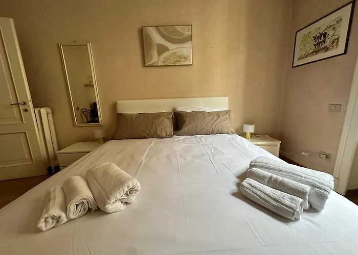 Elegant House Near Citta Studi Milán