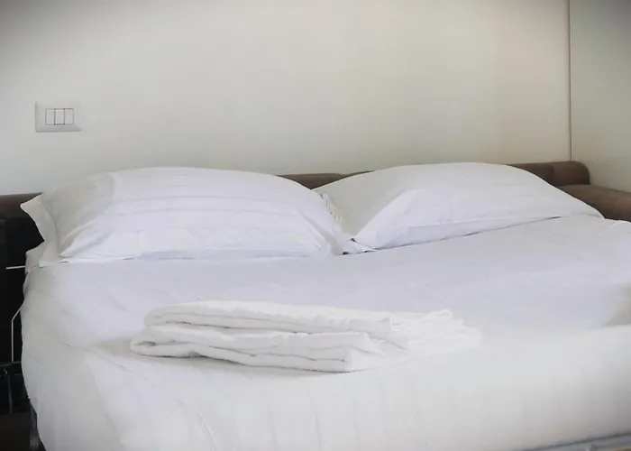 Colorful Nolo Apartman