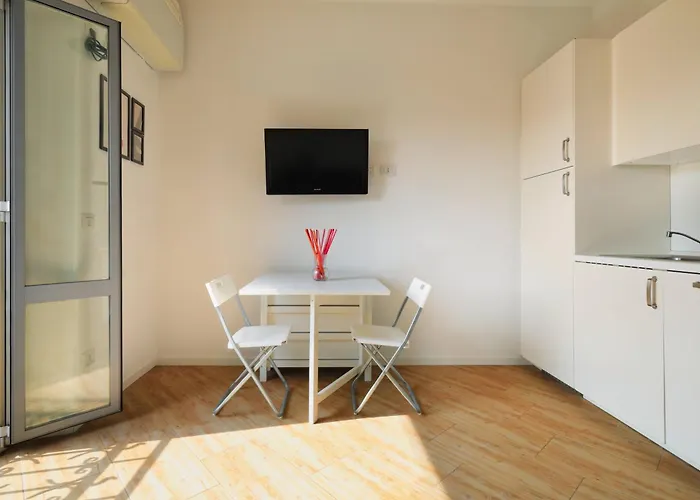 Colorful Nolo * Milánó