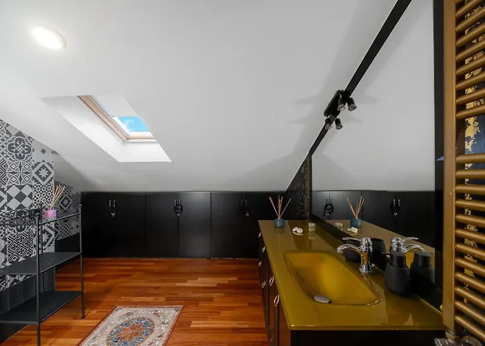 Bright Loft - Free Private Parking Appartement Milaan
