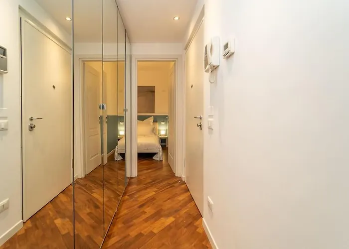 Ma Petite Bleu Milan